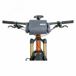Evoc Handlebar Pack Boa Lenkertasche - Robuste Fahrradtasche für Lenker -E-Bikes Verkaufsgeschäft evoc handlebar pack boa lenkertasche 2022 p 305044 f