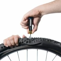 Lezyne Tubeless Insert Kit Für Lenker | Flickzeug & Pannenschutz | Reifen & Schläuche 10 Lezyne Tubeless Insert Kit Für Lenker | Flickzeug & Pannenschutz | Reifen & Schläuche -E-Bikes Verkaufsgeschäft lezyne tubeless insert kit 2021 3074981 d