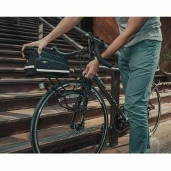 Topeak Tetrarack R1 Rennrad-Gepäckträger Vorderrad - Leicht, stabil & universell einsetzbar 9 Topeak Tetrarack R1 Rennrad-Gepäckträger Vorderrad - Leicht, stabil & universell einsetzbar -E-Bikes Verkaufsgeschäft topeak tetrarack r1 rennrad gepaecktraeger vorderrad 2020 306340 d