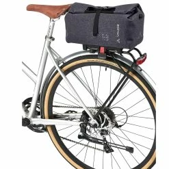 VAUDE Recycle Shopper Fahrrad-Einkaufstasche | Nachhaltige Fahrradtasche | Praktischer Einkaufskorb -E-Bikes Verkaufsgeschäft vaude recycle shopper fahrrad einkaufstasche schwarz 2022 310538 d